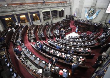 Congreso aprueba Ley para la Simplificación de Requisitos y Trámites Administrativos