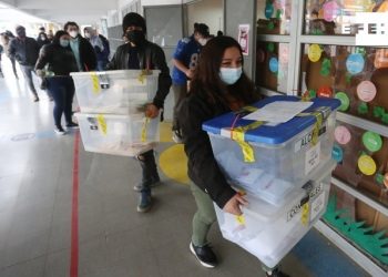 Chile espera alta participación en la segunda jornada electoral