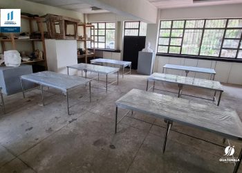 Brindan mobiliario a Escuela Nacional de Artes Plásticas como parte del plan de rescate