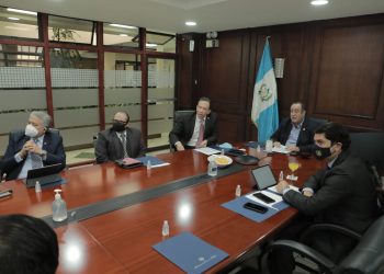 El presidente conoció los proyectos del Ministerio de Finanzas Públicas
