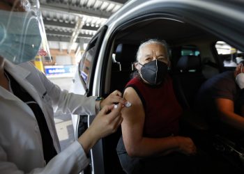 Empieza segunda fase de vacunación