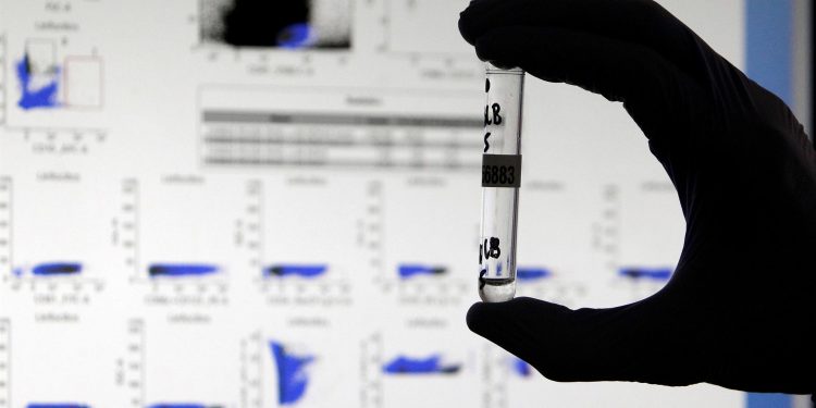 Esta técnica, más sensible que las convencionales, desvela que casi la mitad de estos pacientes poseen anticuerpos en pequeñas cantidades