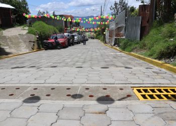 Inauguran tramo en San Marcos