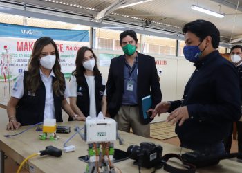 Las autoridades de la Senacyt conocieron el Centro de Estudios Agrícolas y Alimentarios