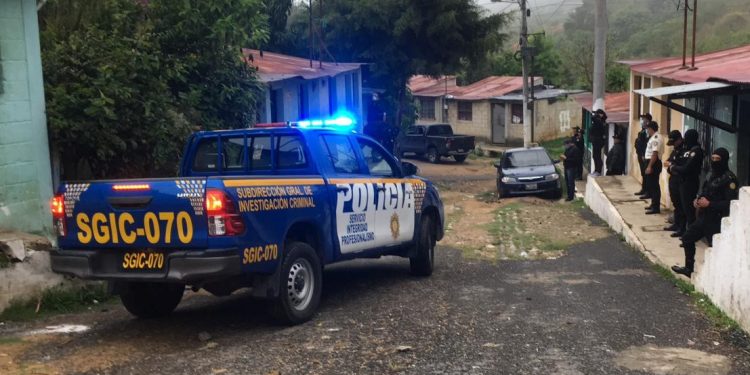 PNC efectúa más de 40 allanamientos en cinco departamentos del país