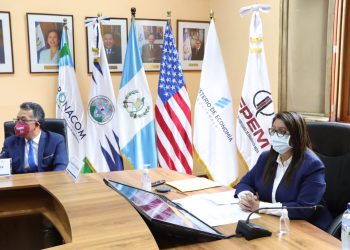 Lanzan profesorado de enseñanza media con especialidad en matemática