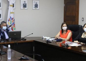 Raúl Romero, titular del Mides, manifestó el compromiso para asistir a los guatemaltecos.