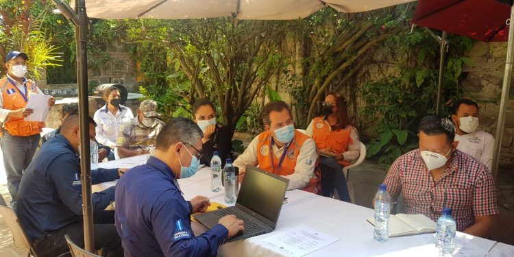 Realizan segunda reunión por gestión de riesgo debido al volcán de Fuego