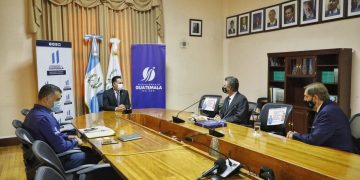 Guatemala y Uruguay comparten experiencias para reducir contaminación