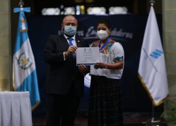 “Estamos promocionando nuestra cultura e identidad mayas a través del emprendimiento”, dice tejedora de Alta Verapaz