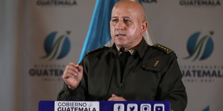Ejército instalará brigadas para la vacunación en el país