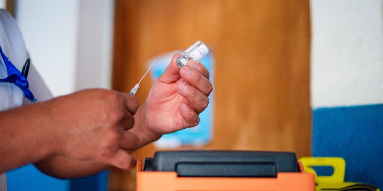 Jutiapa avanza en jornadas de vacunación contra el coronavirus