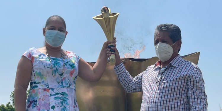 Antorcha del Bicentenario llega a Estanzuela, Zacapa