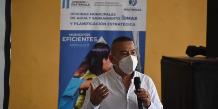 Gira de capacitación sobre agua y saneamiento llega a Santa Rosa