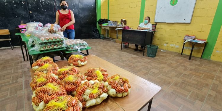 Concluye tercera entrega de alimentación escolar en Zacapa