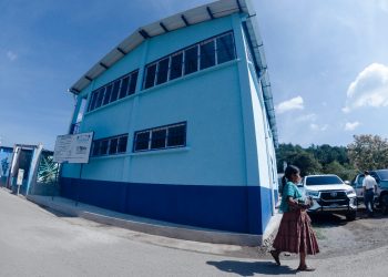 Comunidad de Tactic cuenta con escuela renovada