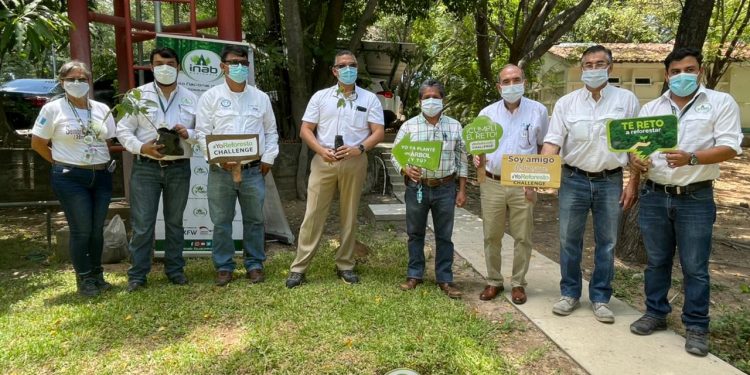 Zacapa se une a retos por la refosteración