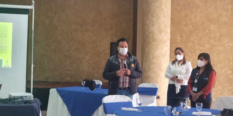 Eligen moderador y relator para Red VET en Huehuetenango