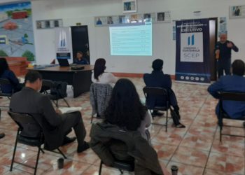 Autoridades de Chimaltenango se capacitan en descentralización