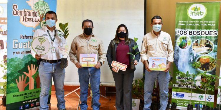 Lanzan Sembrando Huella y #YoReforestoChallenge2021 en Baja Verapaz