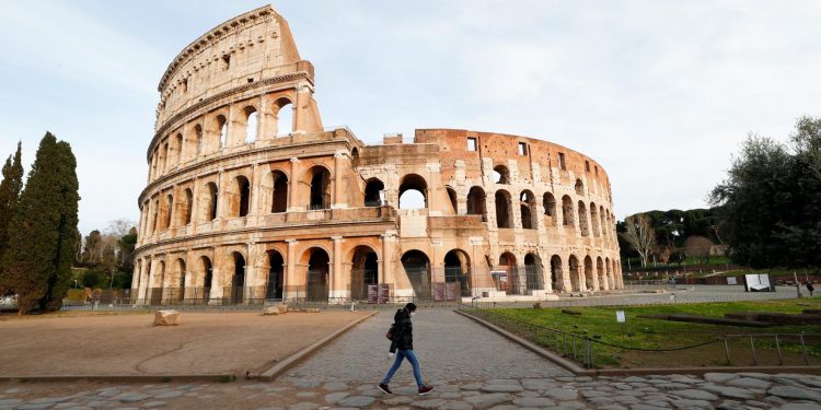 El Coliseo de Roma reconstruirá una “arena” móvil y tecnológica antes de 2023