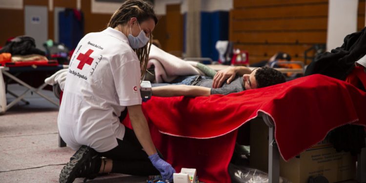España reafirma apoyo a Cruz Roja para afrontar estragos de la pandemia