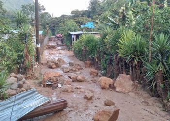 Reportan derrumbes, inundaciones y deslizamientos por lluvias en varios departamentos