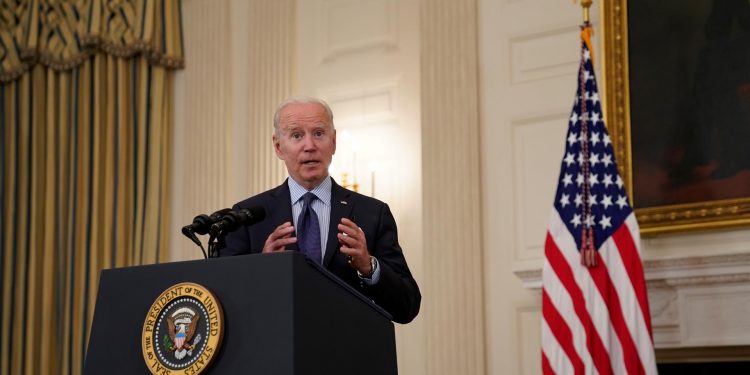 Biden: Vacunarse no es algo demócrata o republicano, se basa en la ciencia