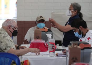 Continúan las jornadas de vacunación contra el COVID-19