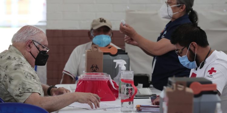 Continúan las jornadas de vacunación contra el COVID-19