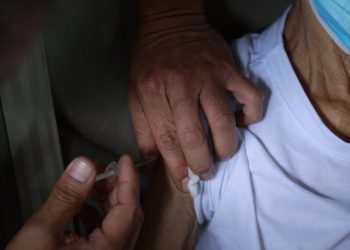 Presidente hace llamado a acceso equitativo de vacuna