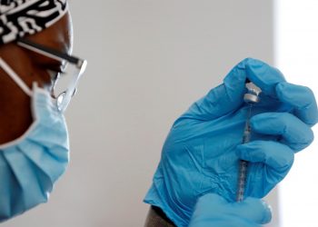 Estados Unidos autoriza la vacuna de Pfizer para mayores de 12 años