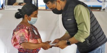 Brindan donación a 11 organizaciones para promover resiliencia del altiplano