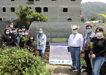 Verifican avances de proyectos que se ejecutan en la cadena volcánica