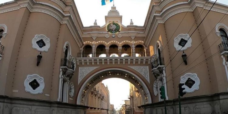 Anuncian cierre temporal de sede central de Dirección de Correos y Telégrafos