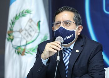 El Superintendente de Administración Tributaria (SAT), Marco Livio Díaz