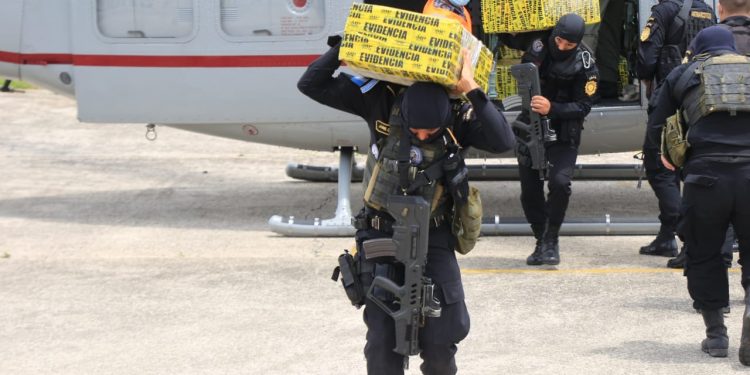 Lucha contra el narcotráfico
