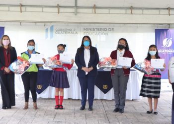Culminan taller de formación de niñas lideresas