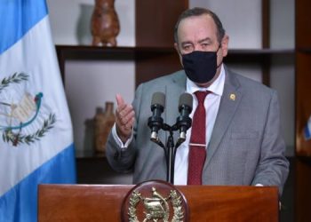 Combate de la corrupción es compromiso de gobierno de Alejandro Giammattei