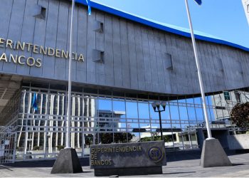 Sede de la Superintendencia de Bancos. / Foto: Archivo.