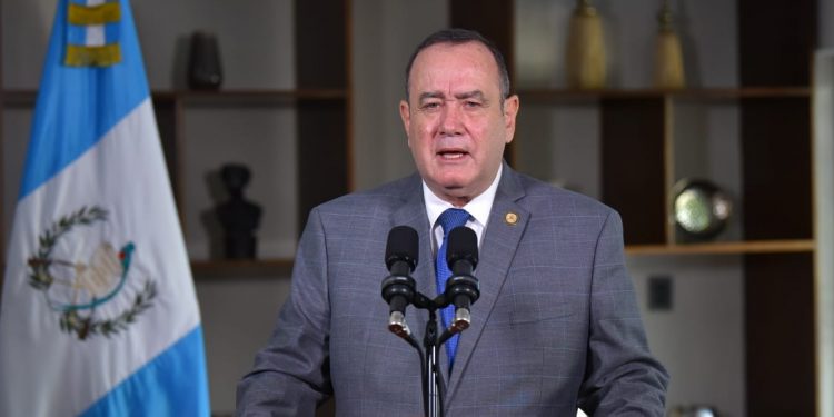 Presidente veta reformas a la Ley de Contrataciones del Estado