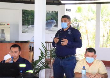 Supervisan reparaciones de rutas afectadas por Eta y Iota en Izabal