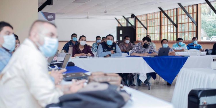 Alta Verapaz refuerza capacidades en programación de inversión pública