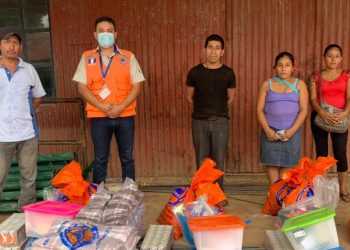 Conred entrega asistencia humanitaria a familias marquenses afectadas por las lluvias