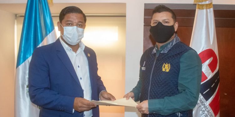 Continúan gestiones para construcción de puente sobre el río La Pasión