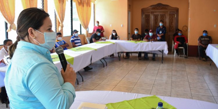 Purulhá contará con mejores edificios escolares