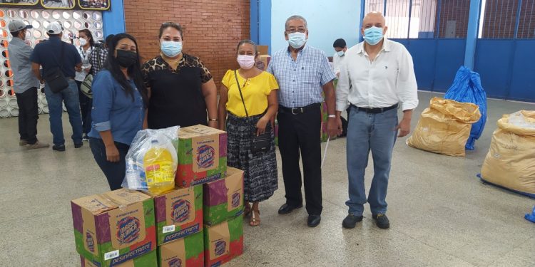 Culmina entrega de kits de higiene en centros educativos de Suchitepéquez