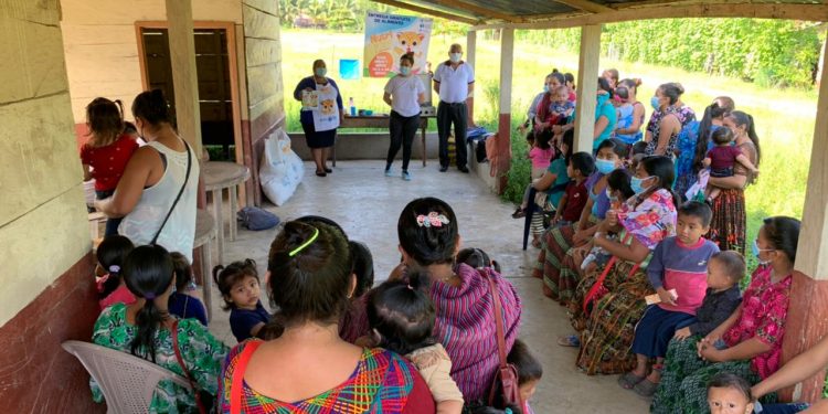 Verifican avance del programa Gran Cruzada Nacional por la Nutrición en Petén