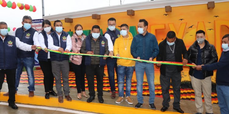 Inauguran calzada en Esquipulas Palo Gordo