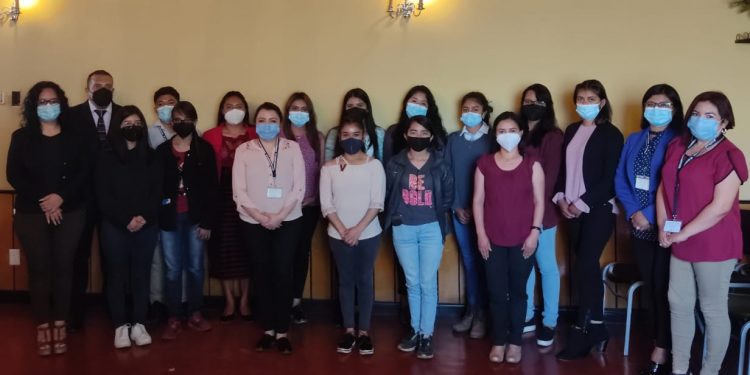 Servidoras cívicas se capacitan en prevención de la violencia